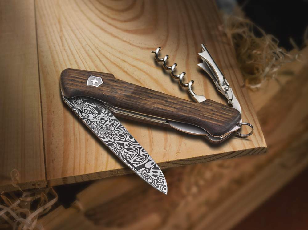 Navaja de bolsillo Wine Master Damast Limited Edition 2019 de Victorinox